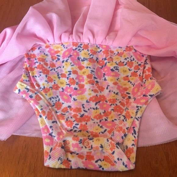 🍊5/$25 NWOT Old Navy Colourful Floral Baby Dress with Pink TuTu size 3-6m - Picture 5 of 9